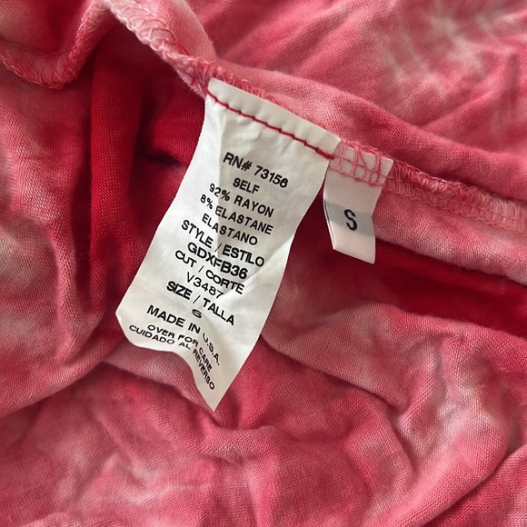 Green a dragon Sizw Small Maxi Dress Tie Dye Red and White. Lots of stretch - Picture 4 of 4